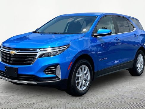 Used 2024 Chevrolet Equinox LT FWD image 3