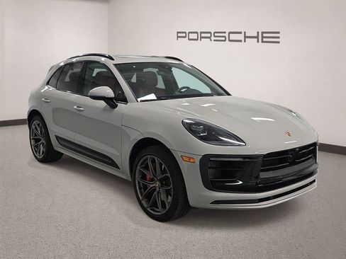 Certified 2024 Porsche Macan GTS AWD/4WD image 8