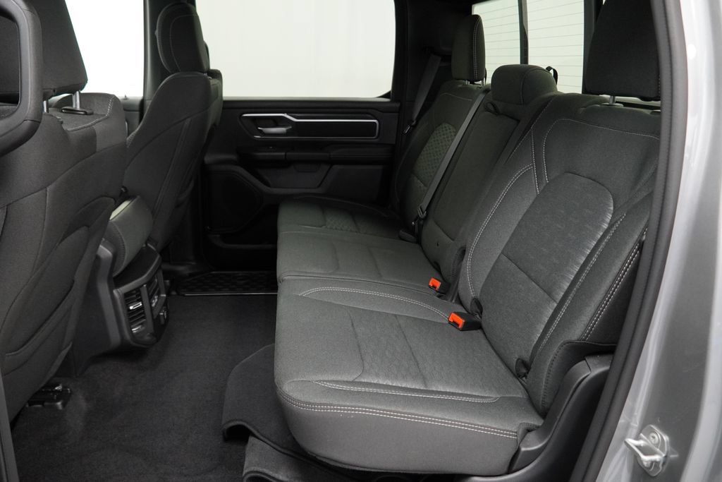 Used 2025 RAM 1500 Big Horn AWD/4WD image 15