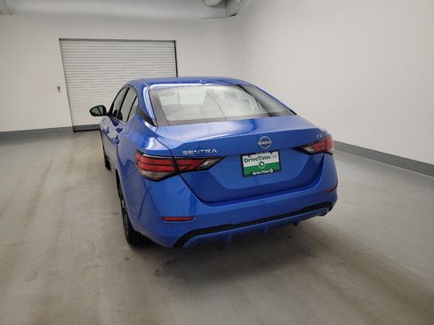 Used 2024 Nissan Sentra SV FWD image 6