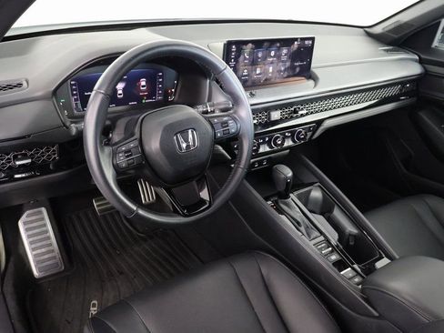 Used 2024 Honda Accord Sport image 7