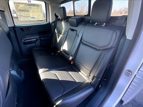 New 2026 Ford Maverick Lariat w/ Black Appearance Package image 10