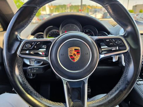 Used 2016 Porsche Cayenne S AWD/4WD image 21