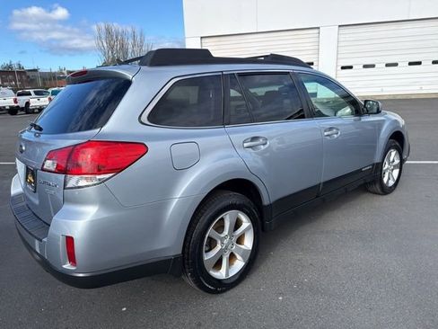 Used 2013 Subaru Outback 2.5i Limited image 5