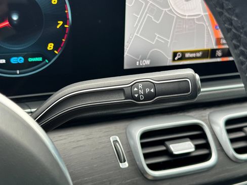 Certified 2023 Mercedes-Benz GLS 580 4MATIC image 27