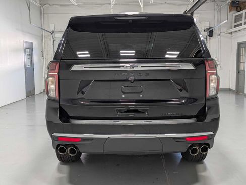 Used 2023 Chevrolet Tahoe Premier AWD/4WD image 9