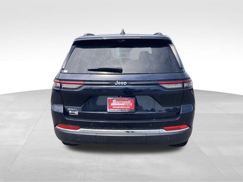 New 2024 Jeep Grand Cherokee Limited 4xe w/ Luxury Tech Group II image 4