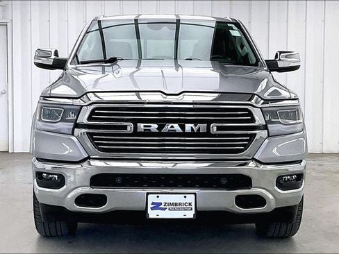 Used 2022 RAM 1500 Laramie AWD/4WD image 3