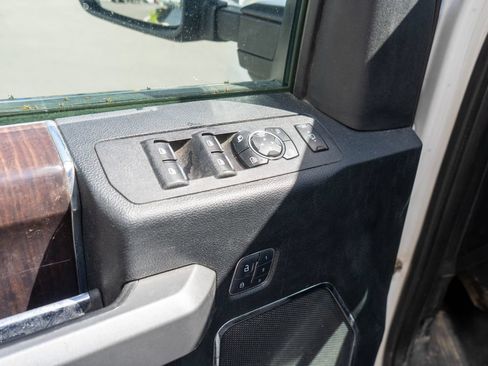 Used 2017 Ford F350 Platinum w/ Platinum Ultimate Package AWD/4WD image 26