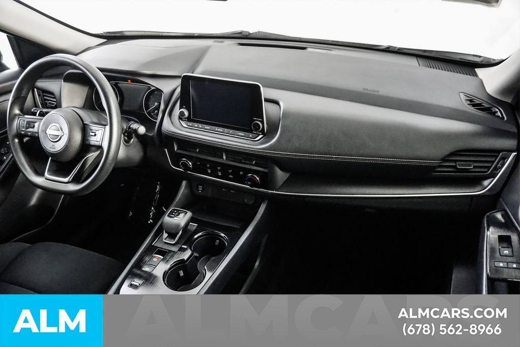 Used 2024 Nissan Rogue S FWD image 19