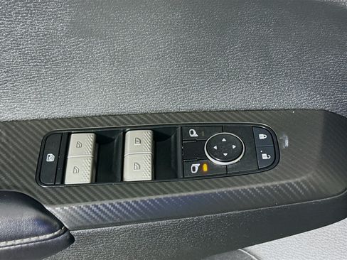 Used 2022 Mitsubishi Outlander ES AWD/4WD image 24