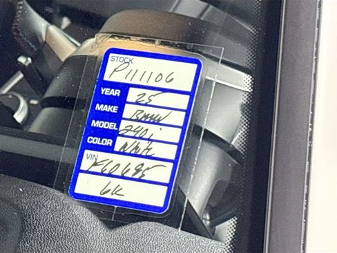 Used 2025 BMW M240i xDrive Coupe image 24
