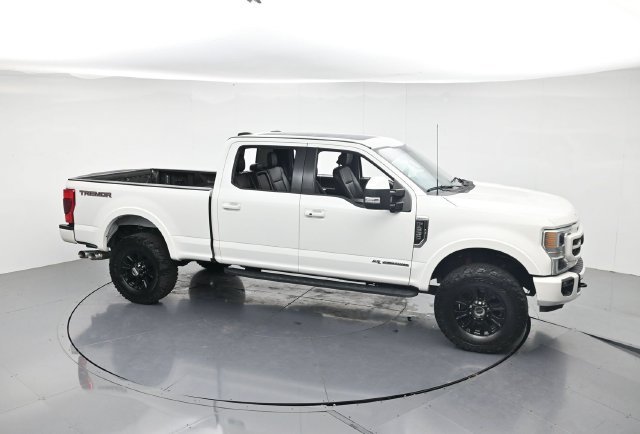 Certified 2022 Ford F250 Lariat w/ Tremor Off-Road Package AWD/4WD image 56