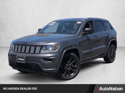 Used 2017 Jeep Grand Cherokee Altitude