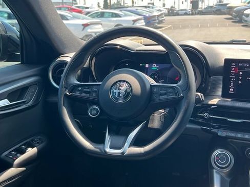 Used 2024 Alfa Romeo Tonale Ti w/ Active Assist Package AWD/4WD image 15