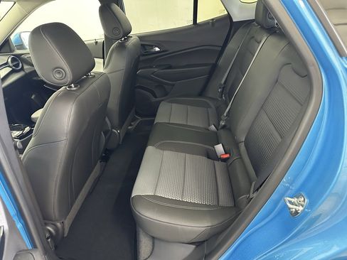New 2025 Chevrolet Trax LT w/ Driver Confidence Package image 6