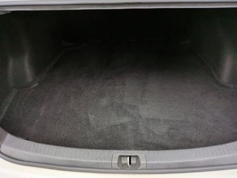 Used 2024 Toyota Corolla LE FWD image 32