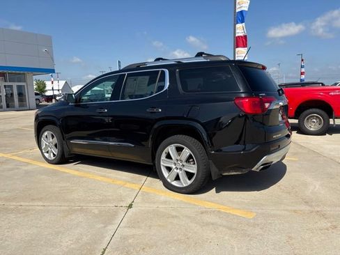 Used 2018 GMC Acadia Denali w/ Technology Package AWD/4WD image 2