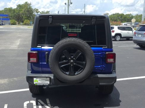 Used 2020 Jeep Wrangler Unlimited Sport AWD/4WD image 6