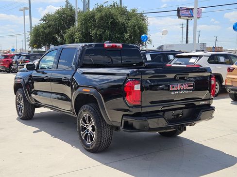 Certified 2024 GMC Canyon AT4 w/ Technology Package AWD/4WD image 5
