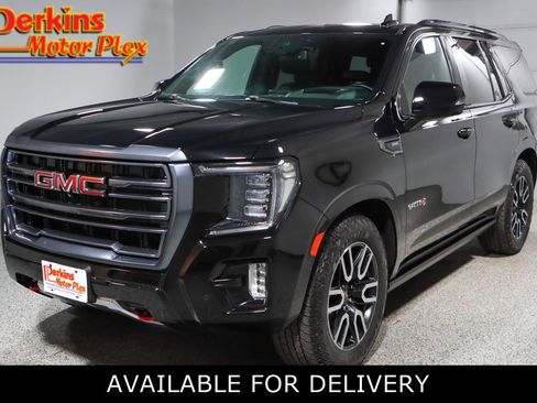 Used 2023 GMC Yukon AT4 w/ AT4 Premium Plus Package image 1