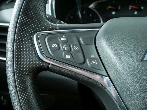 Certified 2024 Chevrolet Equinox LS w/ LS Convenience Package FWD image 10