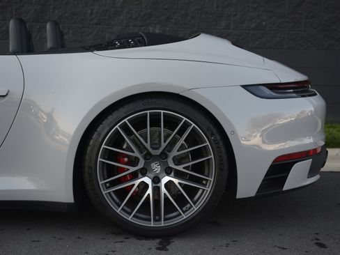 Certified 2024 Porsche 911 Carrera 4S image 31
