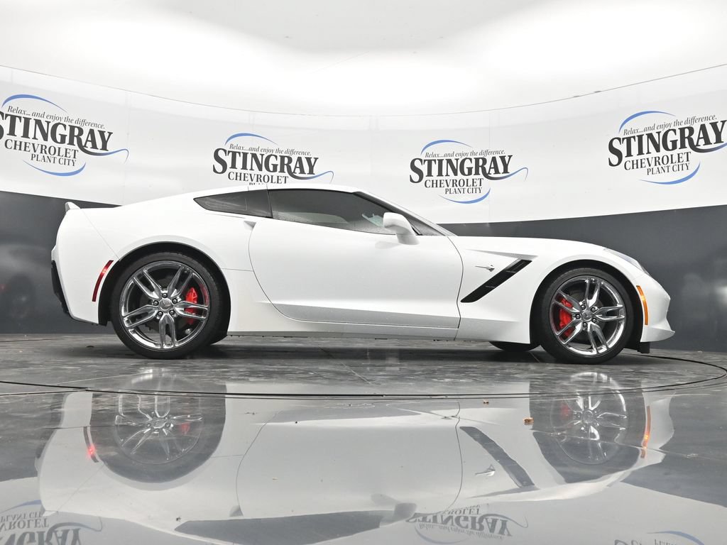 Used 2019 Chevrolet Corvette Stingray Coupe w/ 1LT RWD image 33