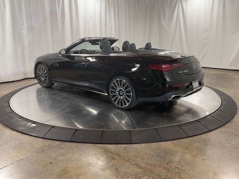 Used 2024 Mercedes-Benz CLE 300 4MATIC Cabriolet image 6