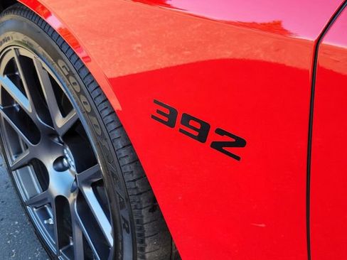 Used 2016 Dodge Challenger R/T Scat Pack w/ Leather Interior Group image 6