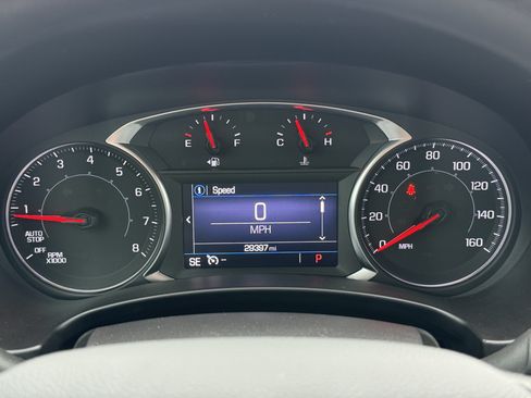 Certified 2024 GMC Terrain SLE w/ Driver Convenience Package AWD/4WD image 28