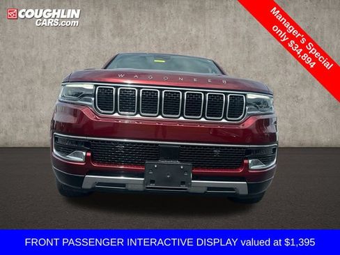 Used 2022 Jeep Wagoneer Series III w/ Premium Group I AWD/4WD image 2