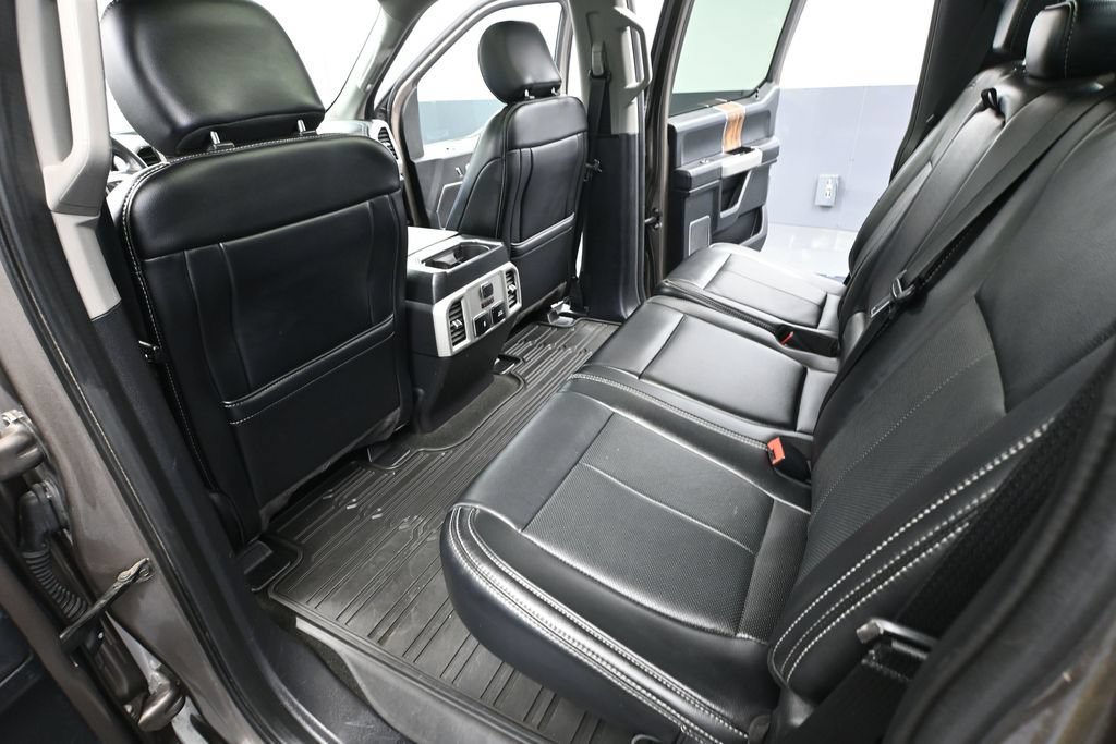 Used 2019 Ford F150 Lariat w/ Equipment Group 502A Luxury AWD/4WD image 31