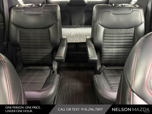 Used 2025 Ford Explorer ST-Line w/ Premium Package RWD image 31
