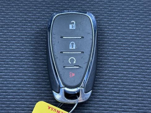 Used 2017 Chevrolet Cruze LT w/ Sun And Sound Package image 24