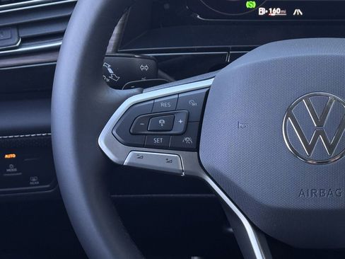 New 2026 Volkswagen Atlas SEL Premium R-Line AWD/4WD image 17