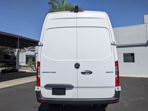 New 2025 Mercedes-Benz Sprinter 3500 image 3