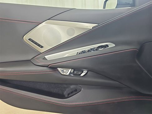 Certified 2025 Chevrolet Corvette Stingray Premium Conv w/ Z51 Performance Package image 26