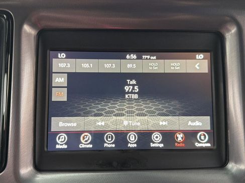 Used 2020 Dodge Challenger SXT w/ Driver Convenience Group RWD image 14