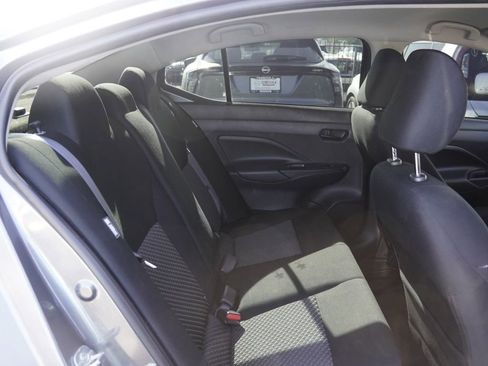 Used 2023 Nissan Versa S w/ S Plus Package image 18