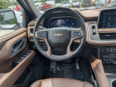 Used 2023 Chevrolet Tahoe High Country w/ Advanced Technology Package AWD/4WD image 24