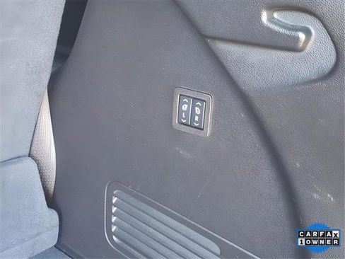 Used 2024 Buick Enclave Premium image 23