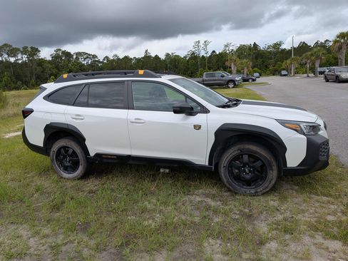 Used 2024 Subaru Outback Wilderness AWD/4WD image 3
