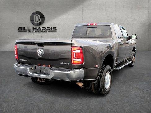 Used 2022 RAM 3500 Big Horn w/ Level C Equiment Group image 4