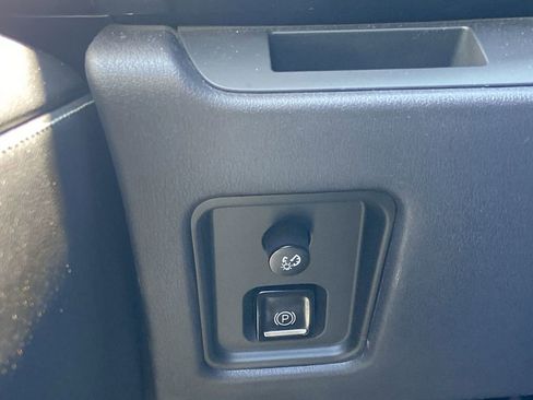 Used 2020 Chevrolet Corvette Stingray Coupe w/ Battery Protection Package image 21