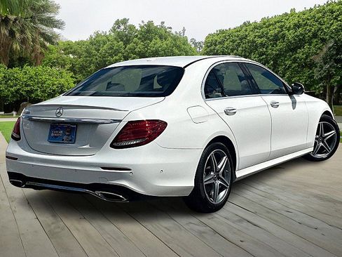 Used 2018 Mercedes-Benz E 300 4d Sedan E300 w/ Premium 1 Package image 2