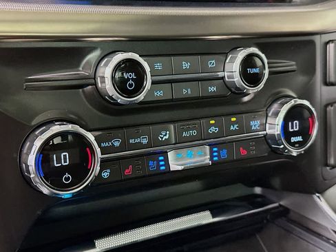 Certified 2021 Ford F150 Raptor w/ Equipment Group 801A High image 18