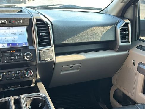 Used 2019 Ford F150 XLT w/ Equipment Group 302A Luxury AWD/4WD image 8