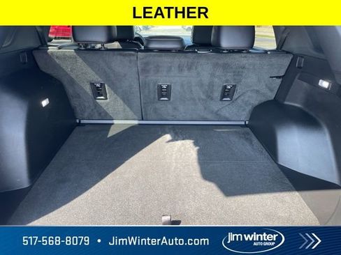 Used 2026 GMC Terrain Elevation w/ Elevation Premium Package AWD/4WD image 17