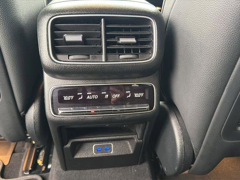 Used 2025 Mercedes-Benz GLS 450 4MATIC image 20